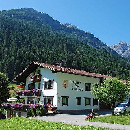 Berghof Am Schwand Hotel Hinterhornbach ภายนอก รูปภาพ